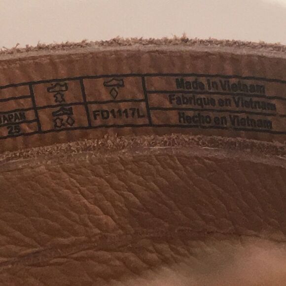 Ugg Shoes Lilah Tan Suede Wedge Sandals size 8 - Picture 6 of 12